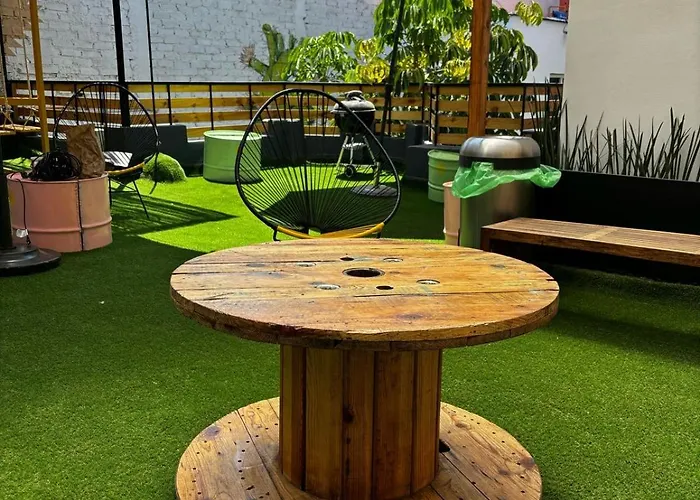 Hostel Casa Columpio *